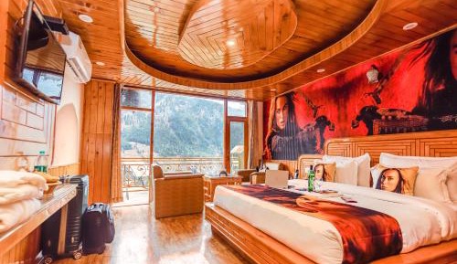 Double Room with Mountain View