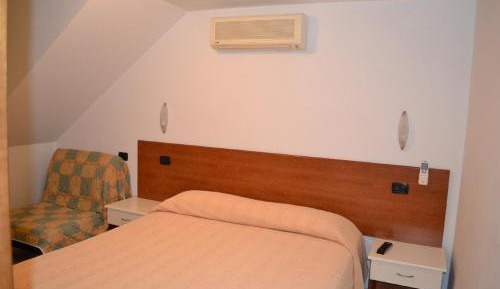Two-Bedroom Apartment with Balcony (4 Adults)
