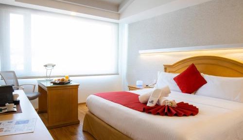 Premium King Room