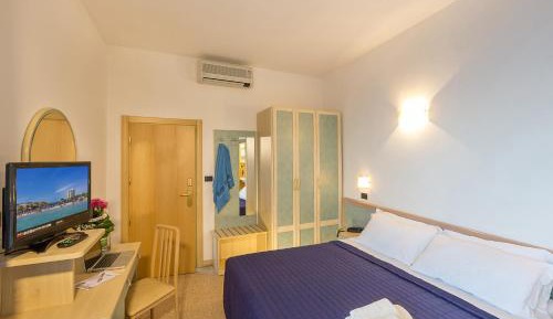 Small Double Room