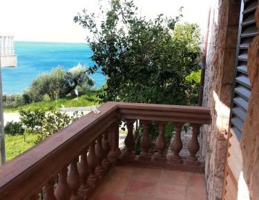 Triple Room with Balcony and Sea View