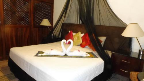 Standard Double Room with Shared Bathroom