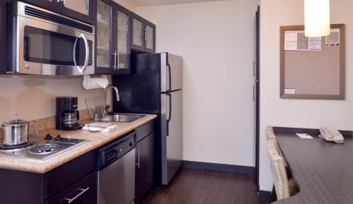 One-Bedroom King Suite