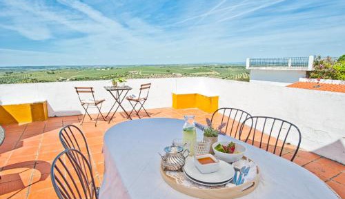 Suite with Lake View