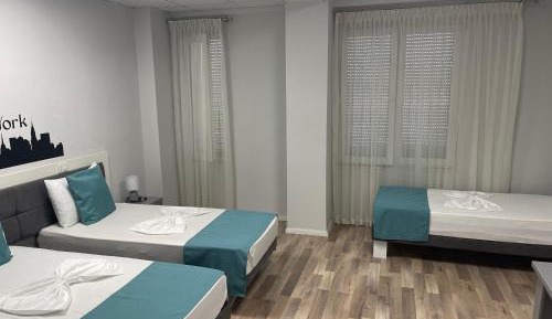 Basic Triple Room