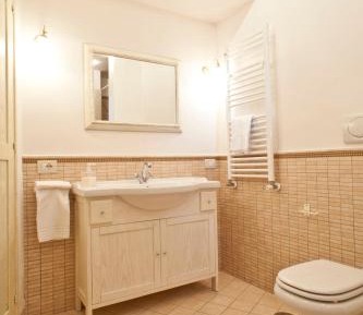 Three-Bedroom Apartment (6 Adults)