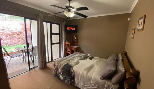 Queen Room