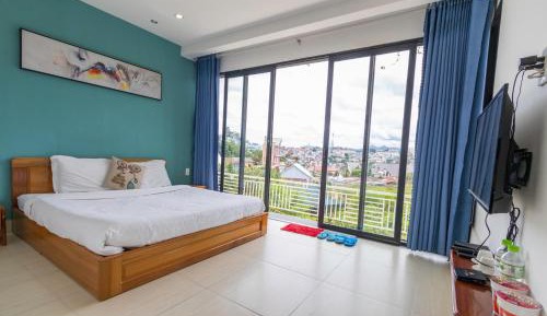 Double Room with Mountain View