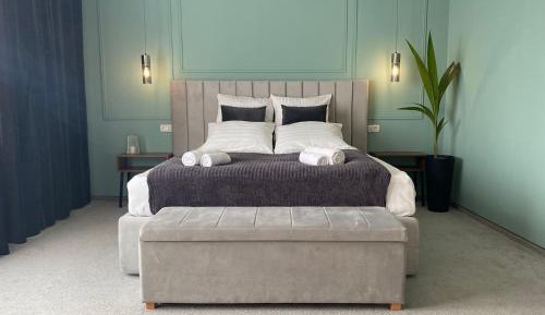 Superior Deluxe Double or Twin Room 