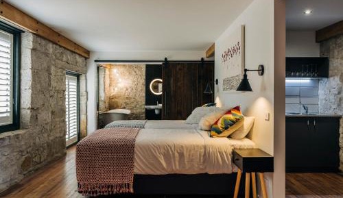 Deluxe Double or Twin Room with Garden View