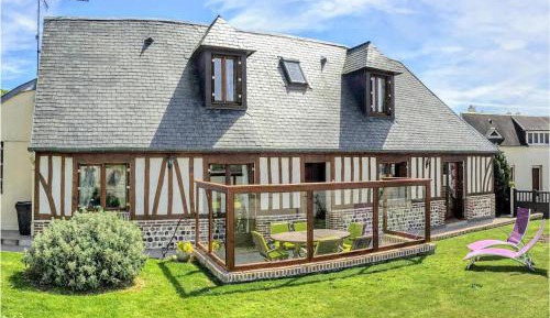 Three-Bedroom Vacation Home 