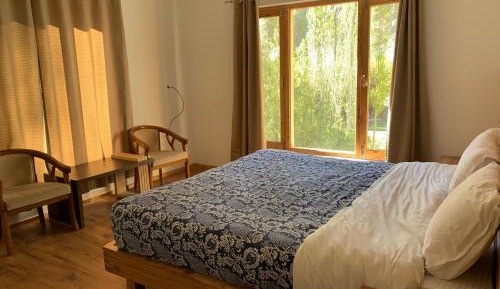 Double Room with Mountain View