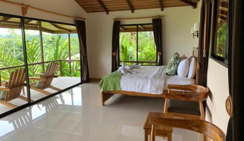 Bungalow with Sea View