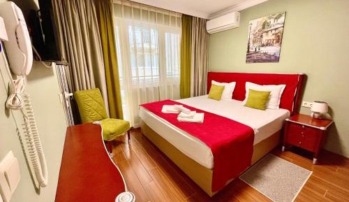 Deluxe Double Room with Balcony