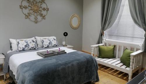 Deluxe Double Room with Shower