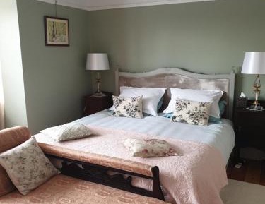 Superior King Room