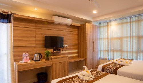 Triple Room with Mountain View