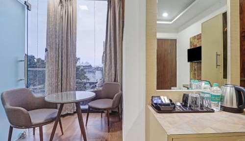 Deluxe Room with Balcony