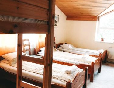Mixed Dormitory Room