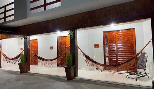 Deluxe Room (2 Adults + 1 Child)
