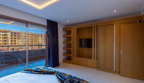 Deluxe Suite
