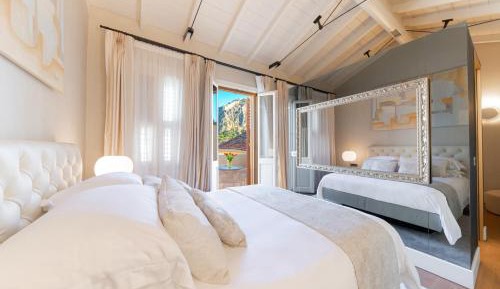 Deluxe Queen Suite