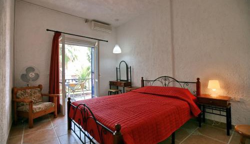 Apartment - Split Level (4 Adults)