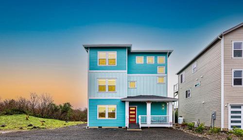 Five-Bedroom Holiday Home