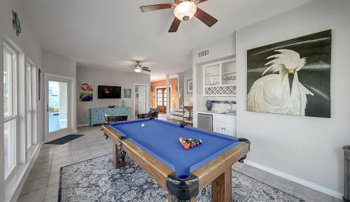 Four bedroom holiday home 
