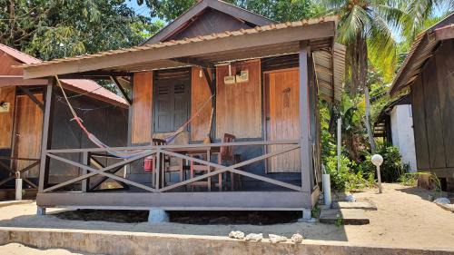 Deluxe Double Room with Balcony and Sea View