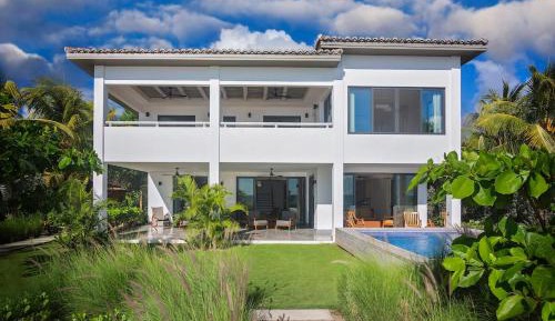 Four-Bedroom Holiday Home