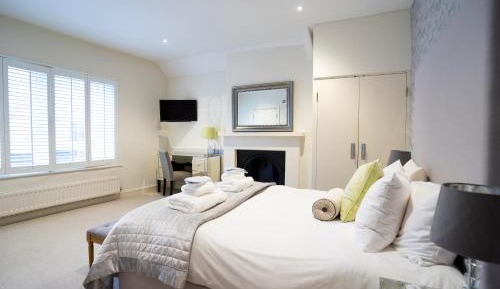 Superior King Room