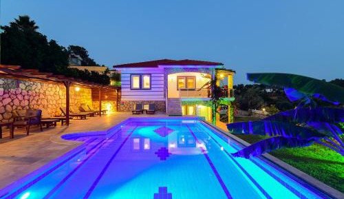 Villa with Sea View