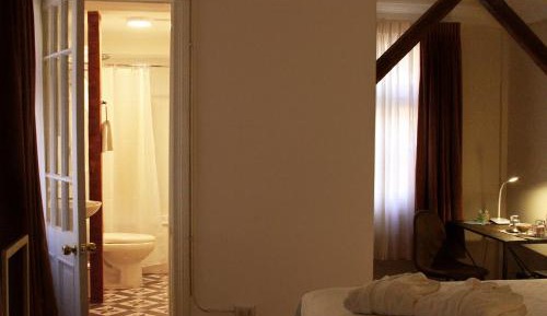 Superior King Suite
