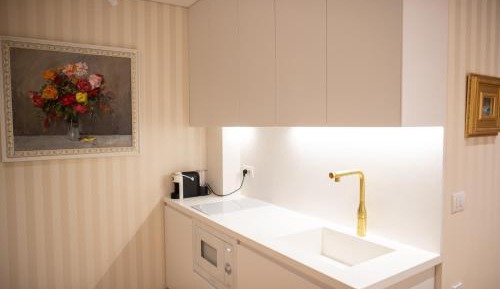 Queen Suite