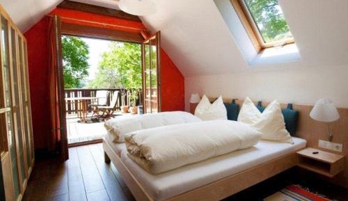 Apartment (2 Adults)