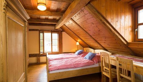 Triple Room with Shared Bathroom
