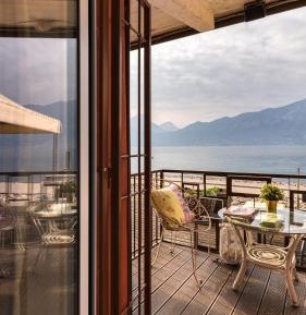 Family Room with Lake View