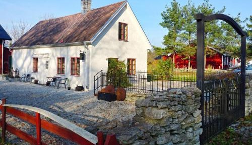 Two-Bedroom Holiday Home