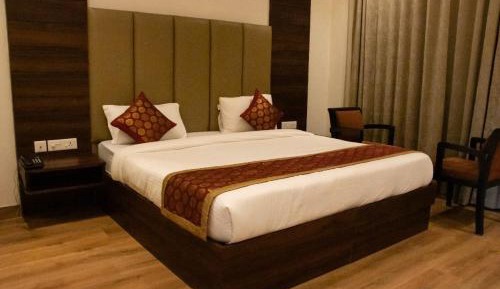 Deluxe Double Room with Bath