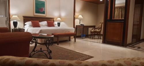 Executive Suite Room