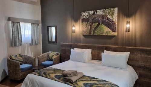 Standard King Room