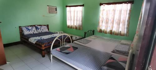 Family Room with Sea View