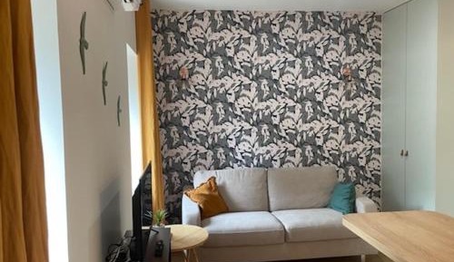 Apartment with Garden View