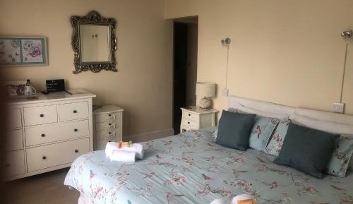 Double Room with Private Bathroom