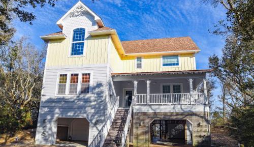 Four bedroom holiday home 