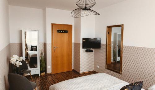 Double Room with Shared Toilet