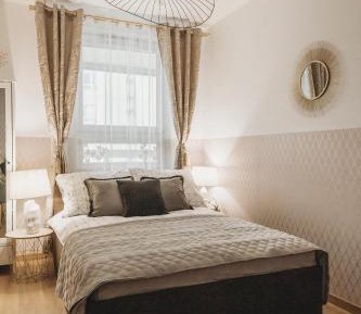 Double Room with Shared Toilet