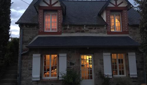 Villa with Garden View