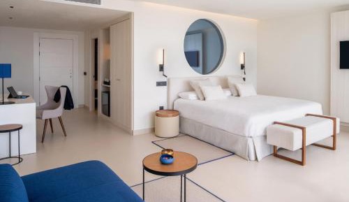 Suite with Sea View